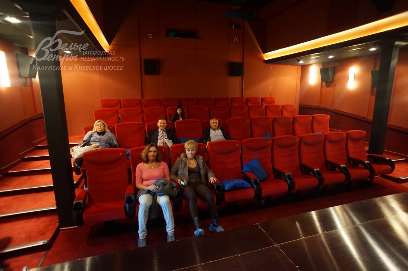 Кинотеатр на 40 мест